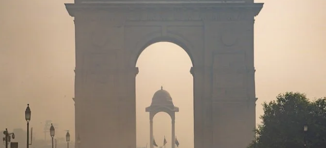 दिल्ली में कृत्रिम बारिश से प्रदूषण रोकने का प्रयोग  विफल हुआ?”